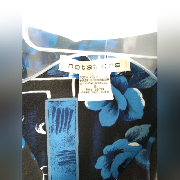 Notations Short Sleeve Shirt Blouse Blue Black Floral Print Size Small Chest 38 - Picture 2 of 4